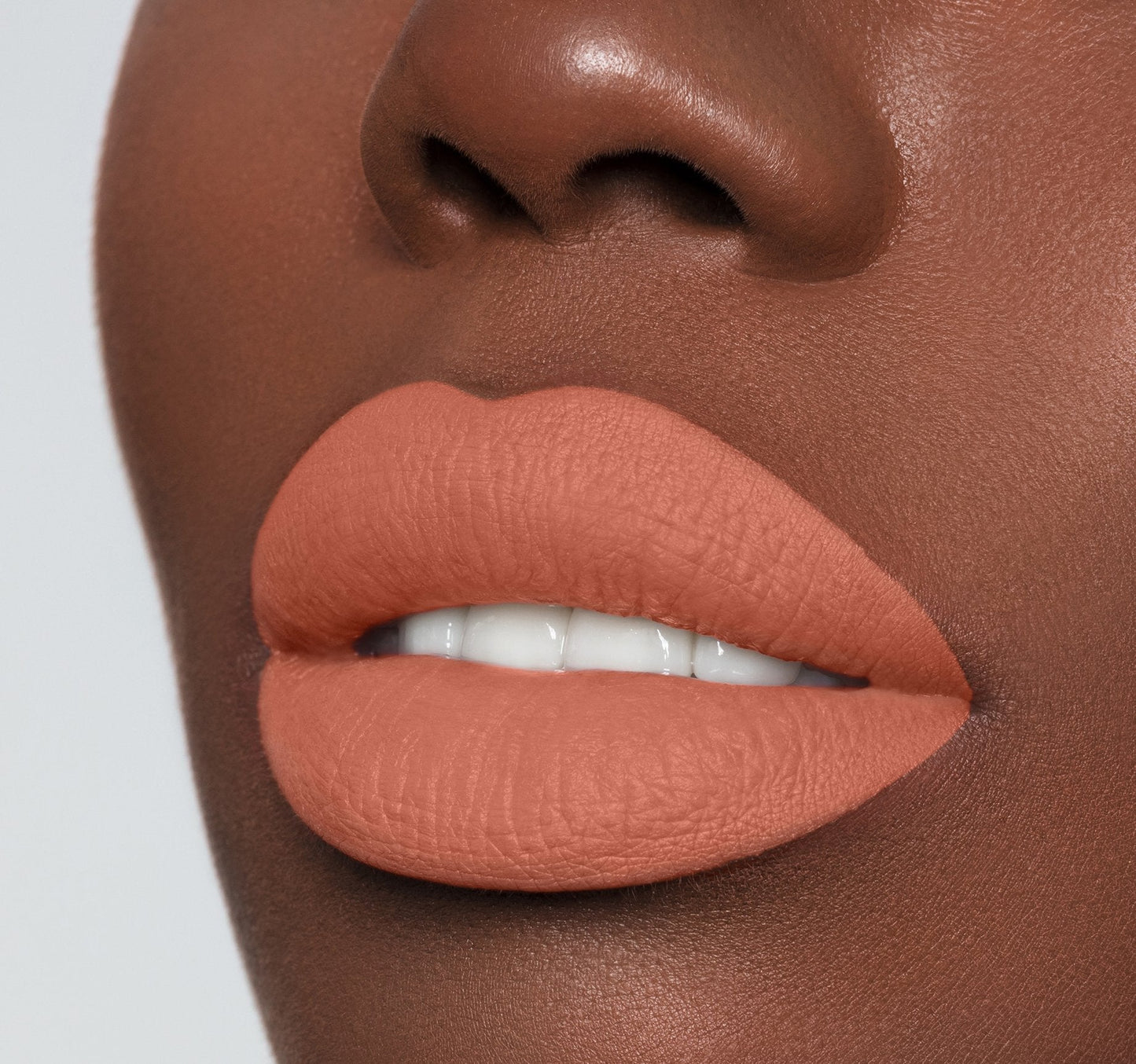 Mega Matte Lipstick - Kissy Face