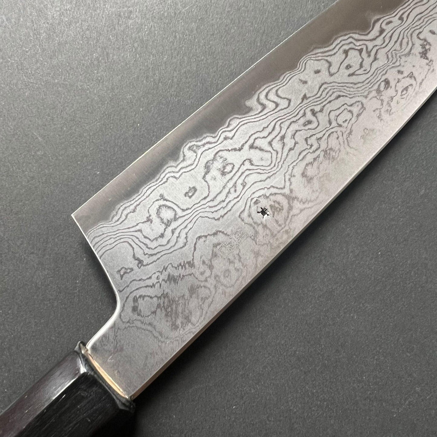 Santoku Knife, Aogami 1 with iron cladding, Damascus finish, Kikuzuki Uzu range - Sakai Kikumori