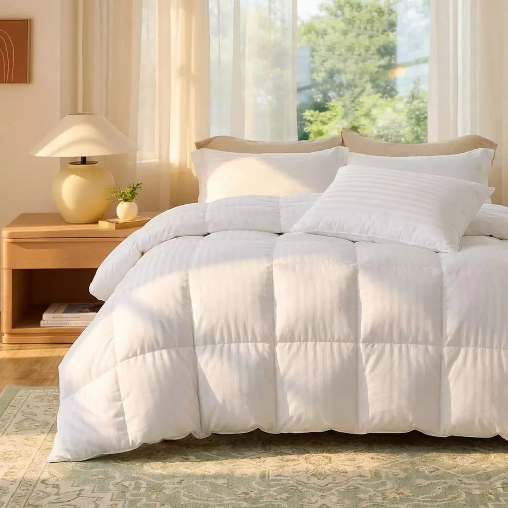 Down Feather Comforter Queen Size - High Fill Power All Season Duvet Insert, Luxurious Hotel Medium Warmth Bedding Comforter (90x90inch)