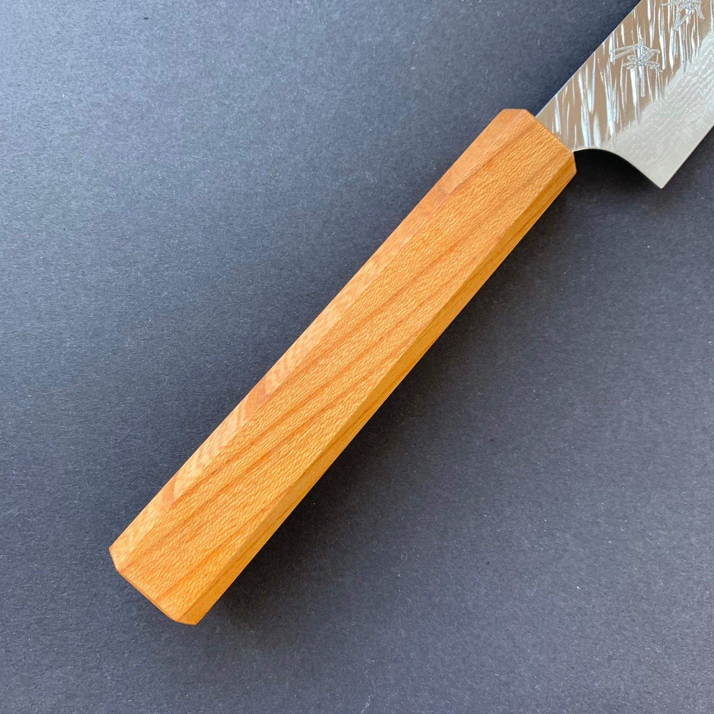 Petty knife, VG10 Stainless steel, tsuchime finish - Yu Kurosaki
