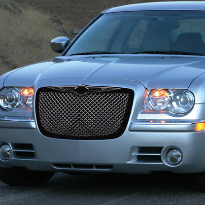 05-10 Chrysler 300 Front Grille - Diamond Mesh - Black