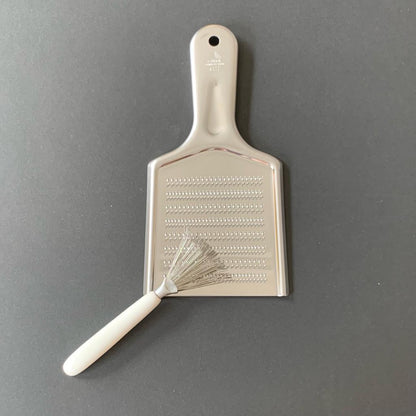 Brush for oroshiki grater - metal