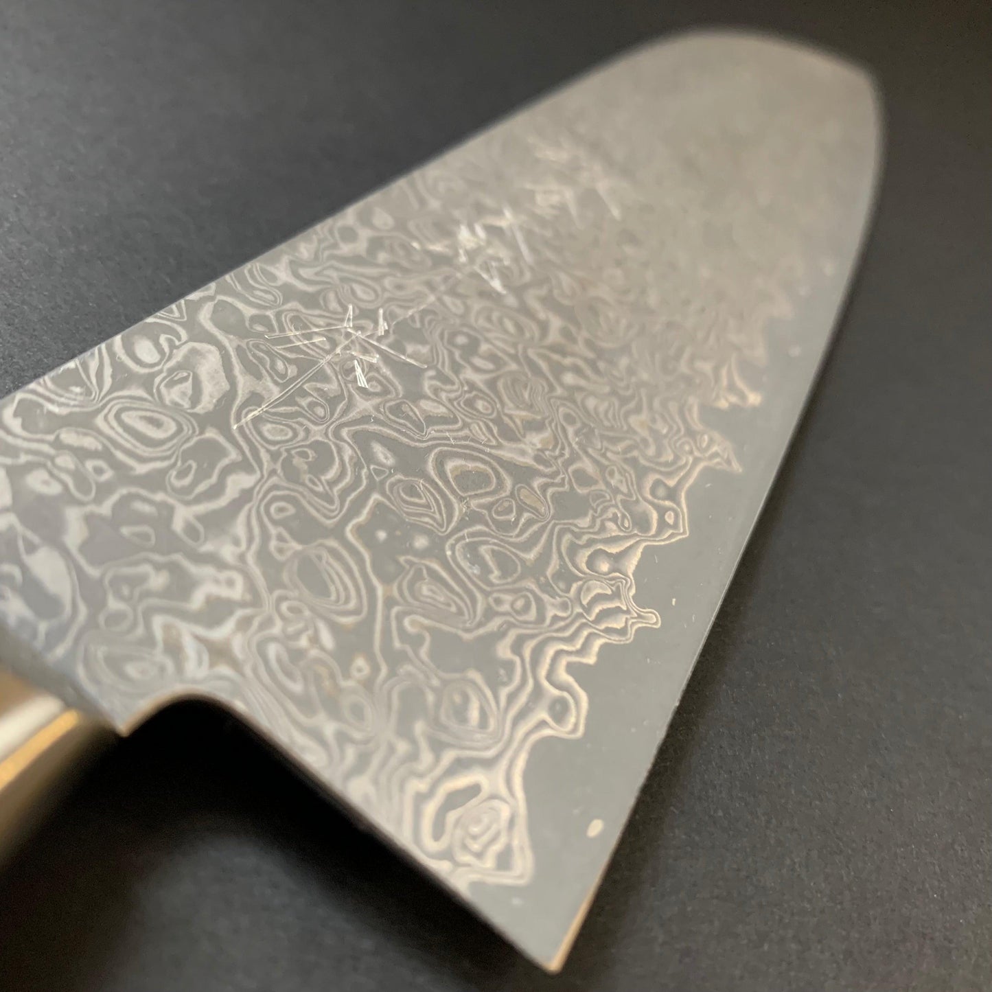 Santoku knife, VG10 stainless steel, western handle, damascus finish - Kato