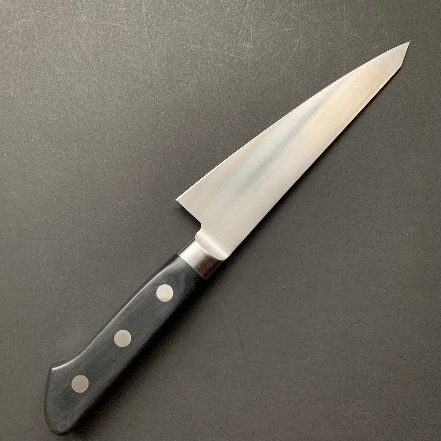 Honesuki knife, SK carbon mono steel, right handed, polished finish - Sakai Takayuki
