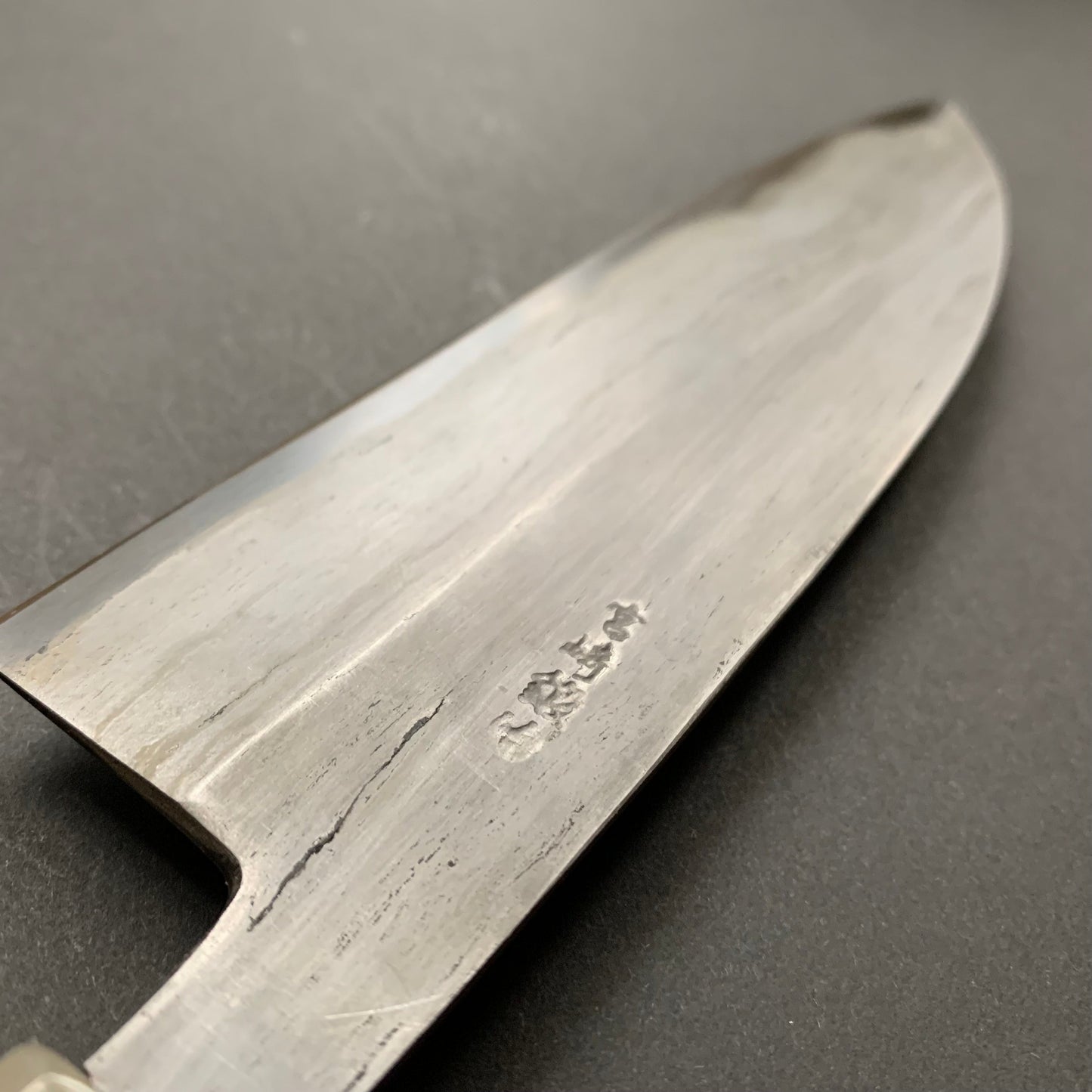 Santoku knife, Aogami 2 Carbon steel with Watetsu cladding, Kasumi finish, honwarikomi construction - Miyazaki