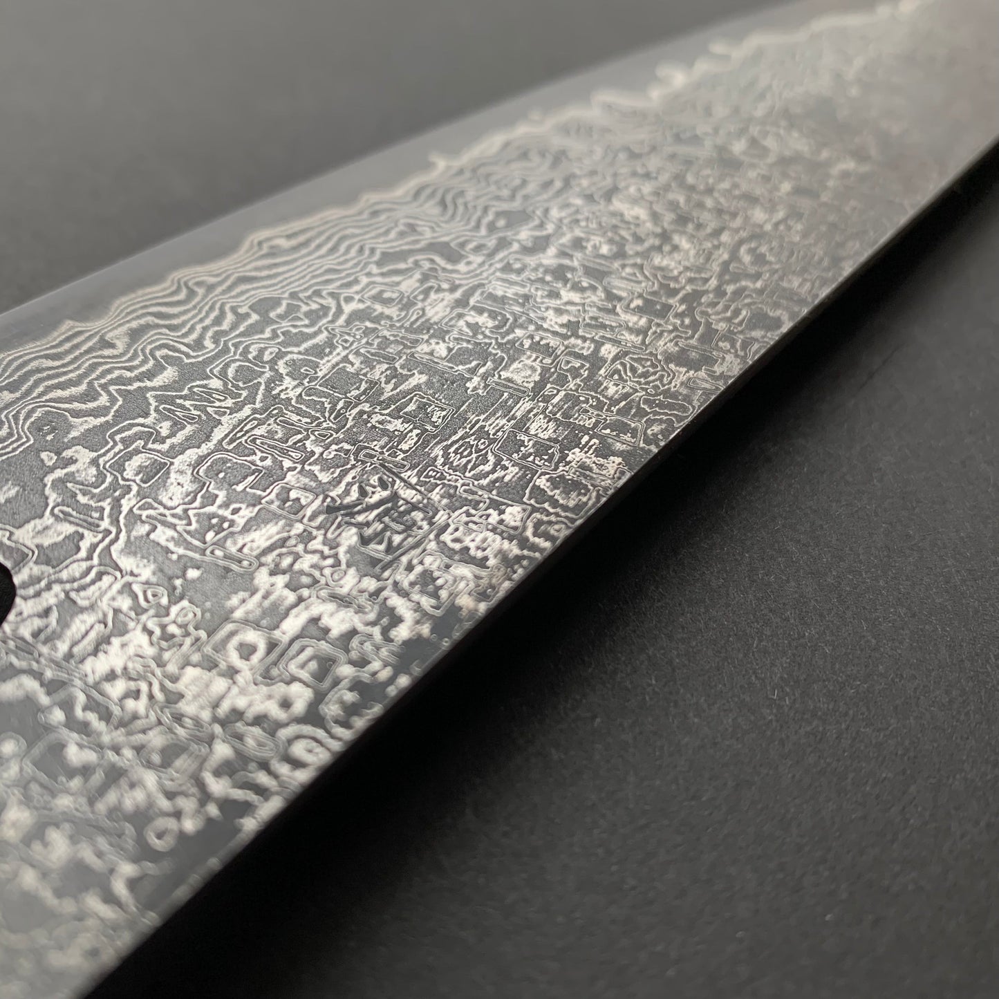 Santoku knife, SG2 powder steel, Damascus finish, mono Wenge handle - Shigeki Tanaka