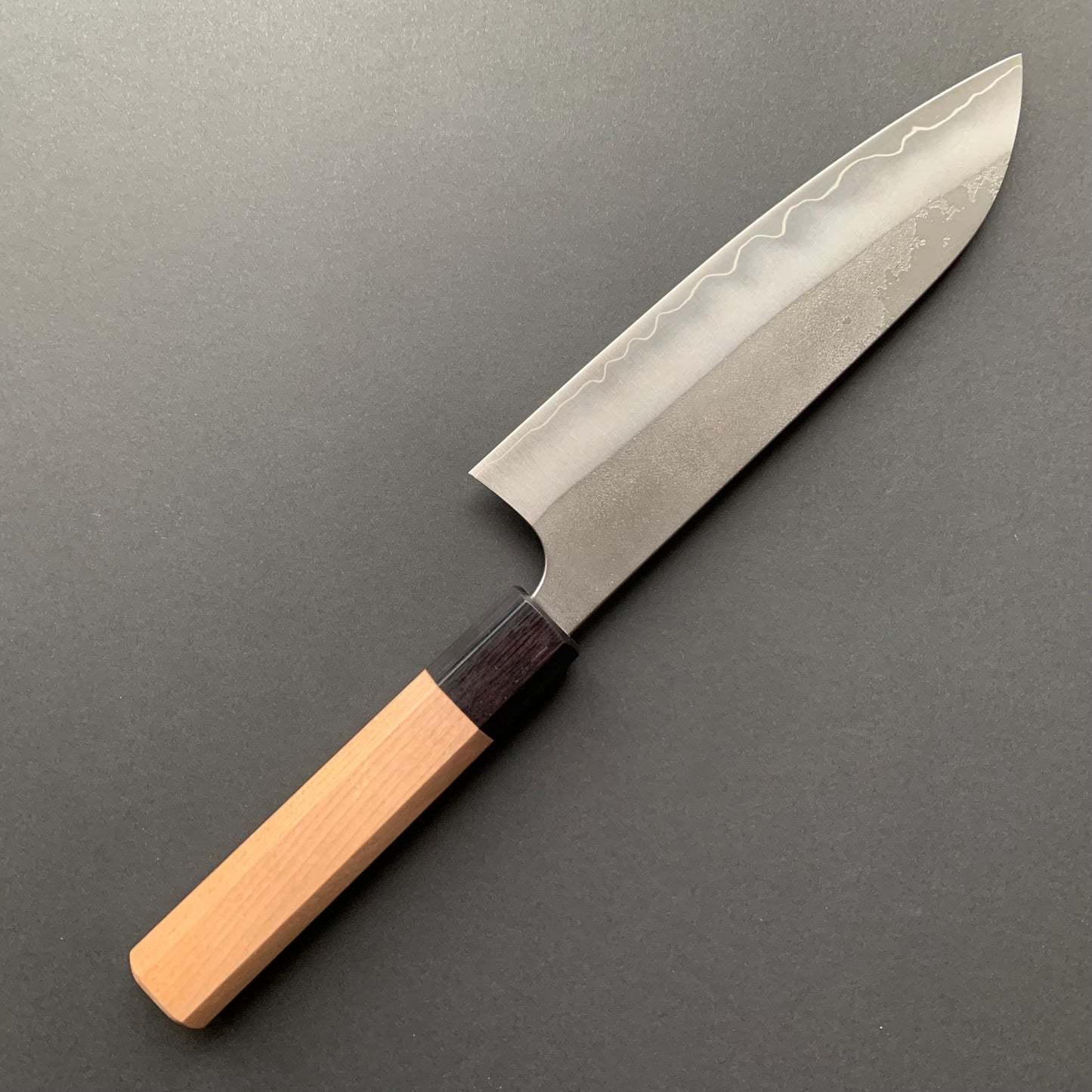 Santoku knife, Ginsan stainless steel, nashiji finish - Kanehiro