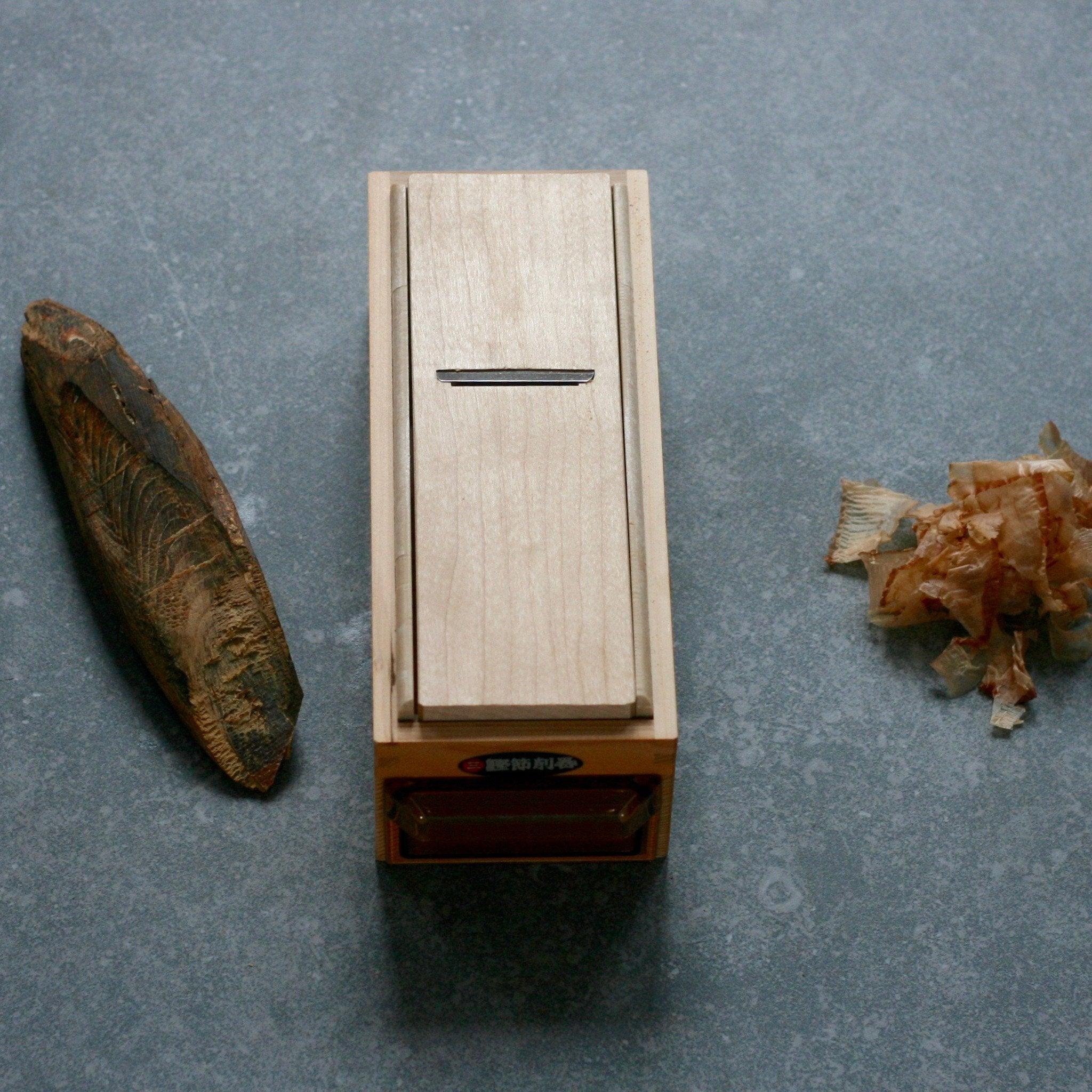 Katsuobushi grater box - for shaving bonito flakes