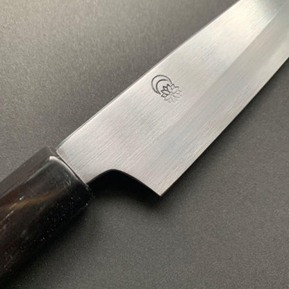 Petty Knife, Shirogami 2 with iron cladding, Kasumi finish, Kikuzuki Kasumi range - Sakai Kikumori
