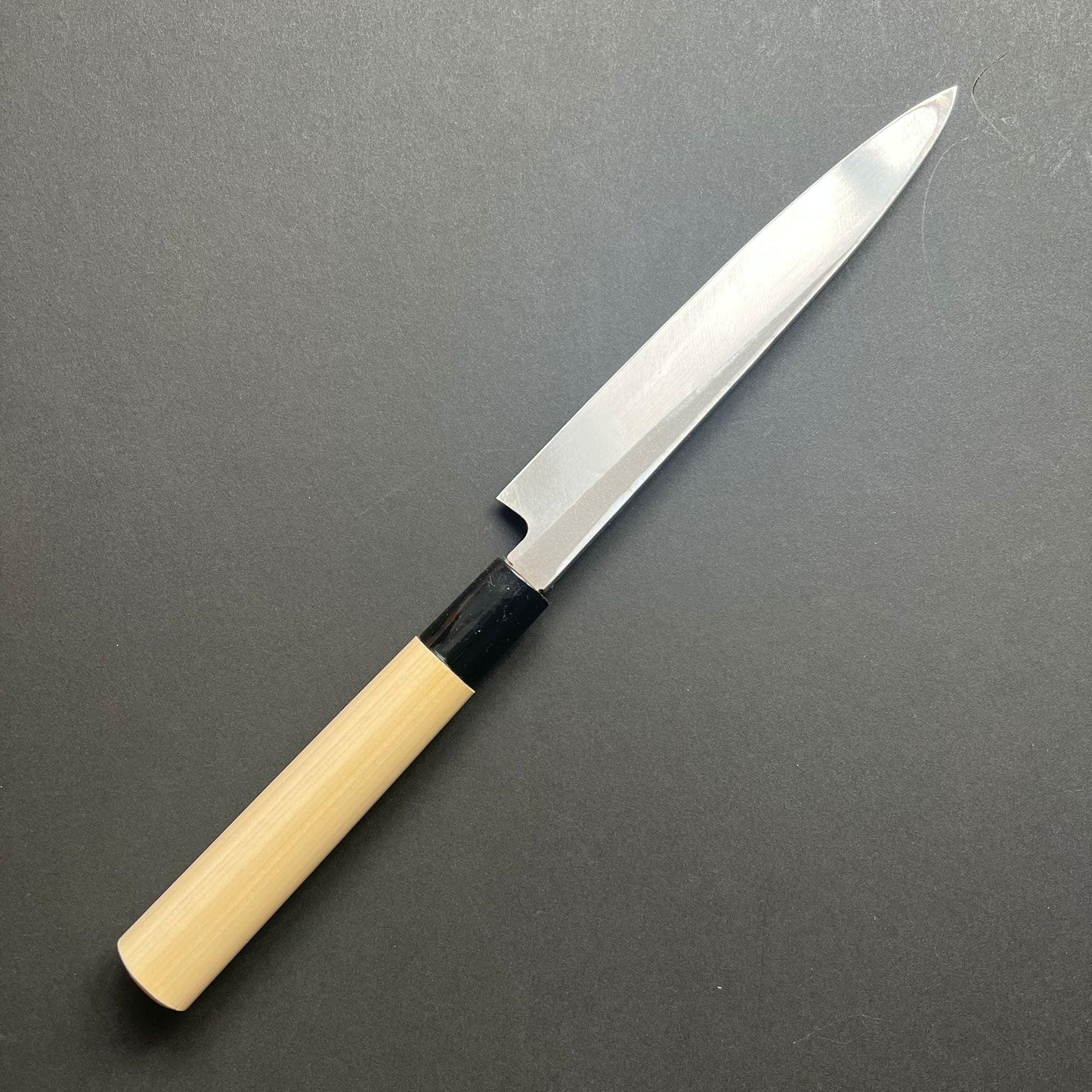 Yanagiba Knife, Stamped Shirogami 2 Carbon Steel, Iron Clad, Polished Finish - Ittetsu