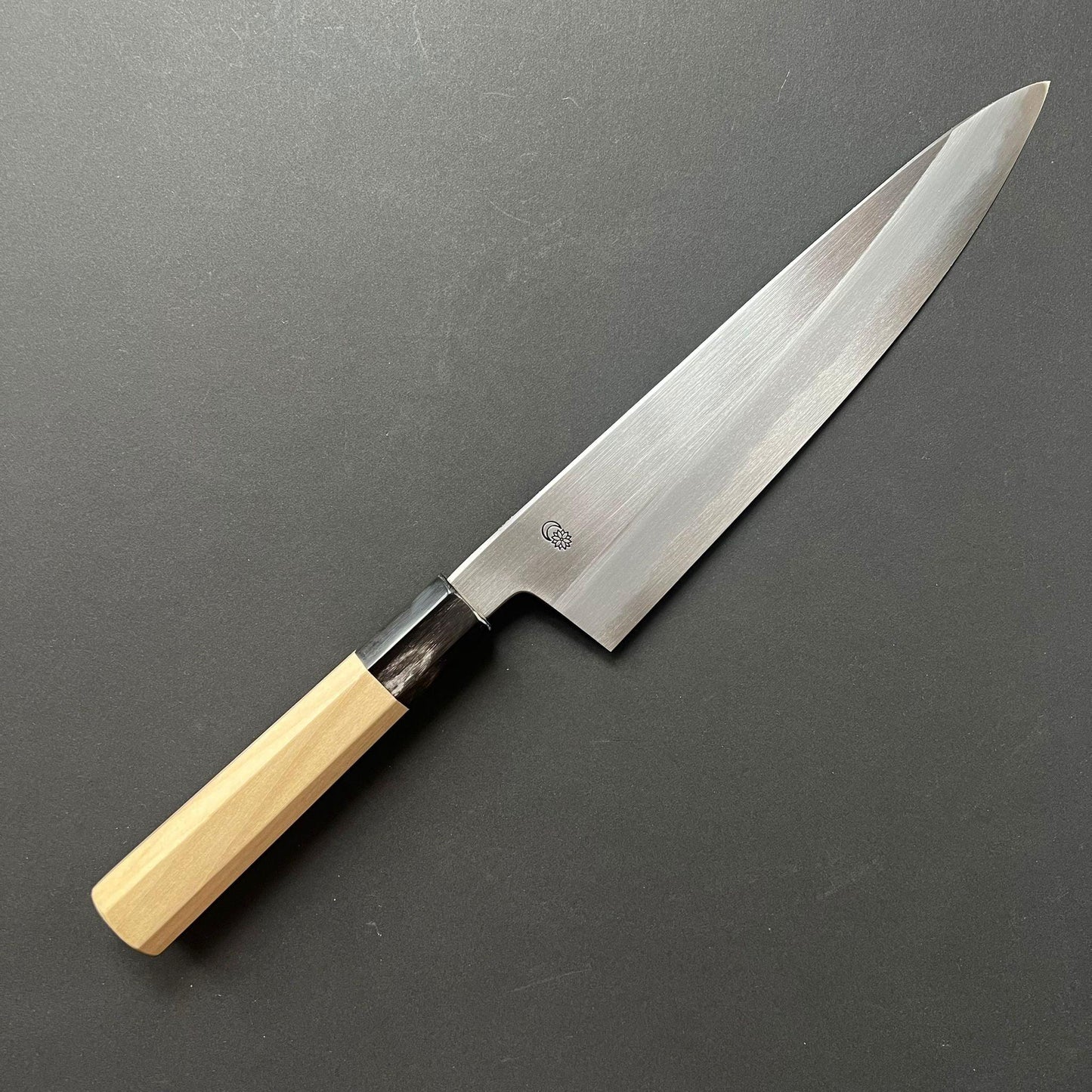 Gyuto Knife, Shirogami 2 with iron cladding, Kasumi finish, Kikuzuki Kasumi range - Sakai Kikumori
