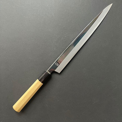 Yanagiba Knife, Shirogami 2 with iron cladding, mirror polished finish, Choyo range - Sakai Kikumori