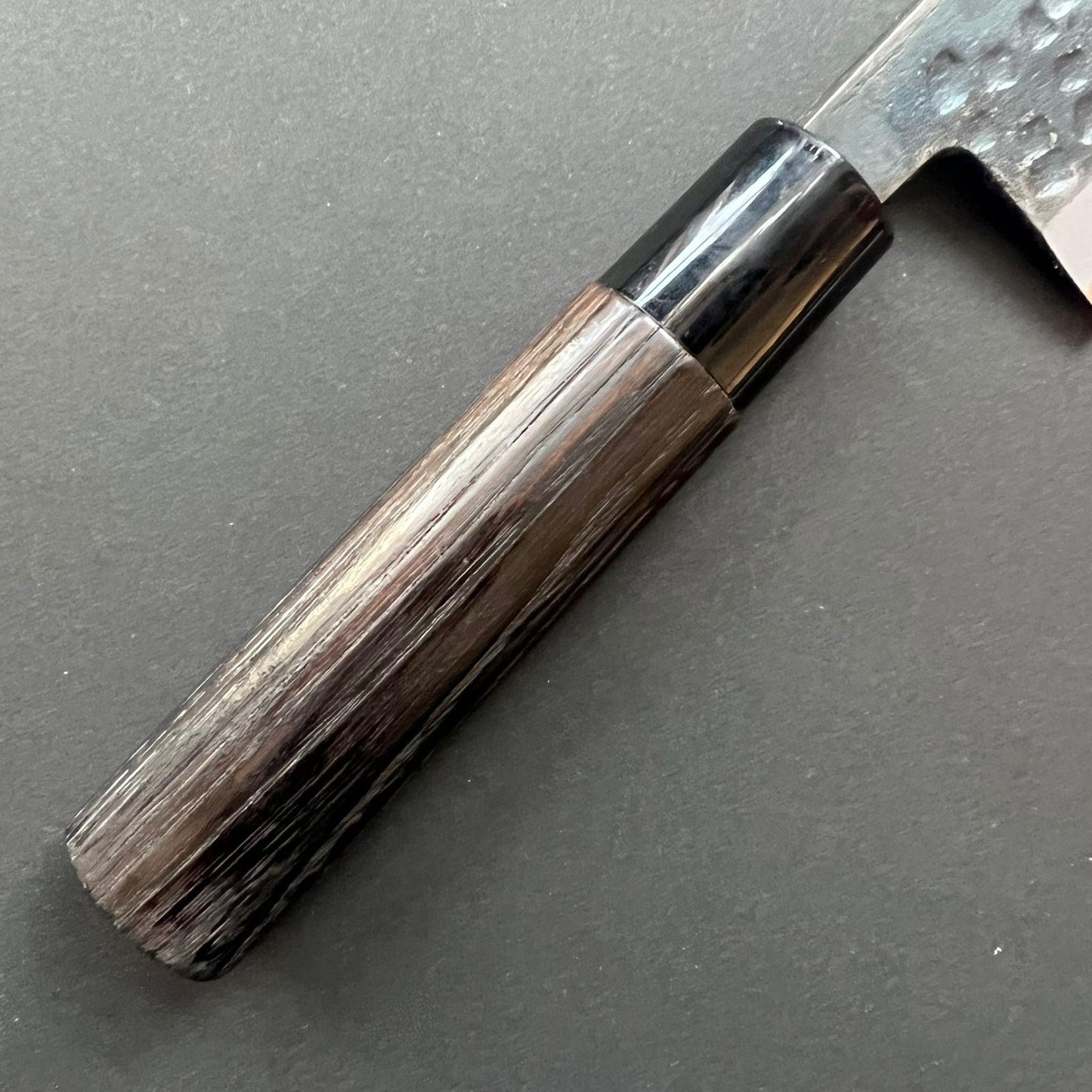 Santoku knife, Shirogami 2 with iron cladding, Kurouchi Tsuchime finish - Motokyuuichi