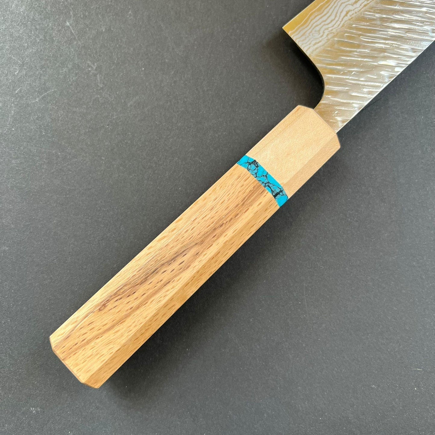 Santoku knife, VG10 Stainless steel, tsuchime finish - Yu Kurosaki