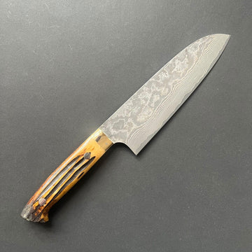 Santoku knife, VG10 Stainless Steel, Damascus finish, Dyed Cow Horn western style handle - Saji