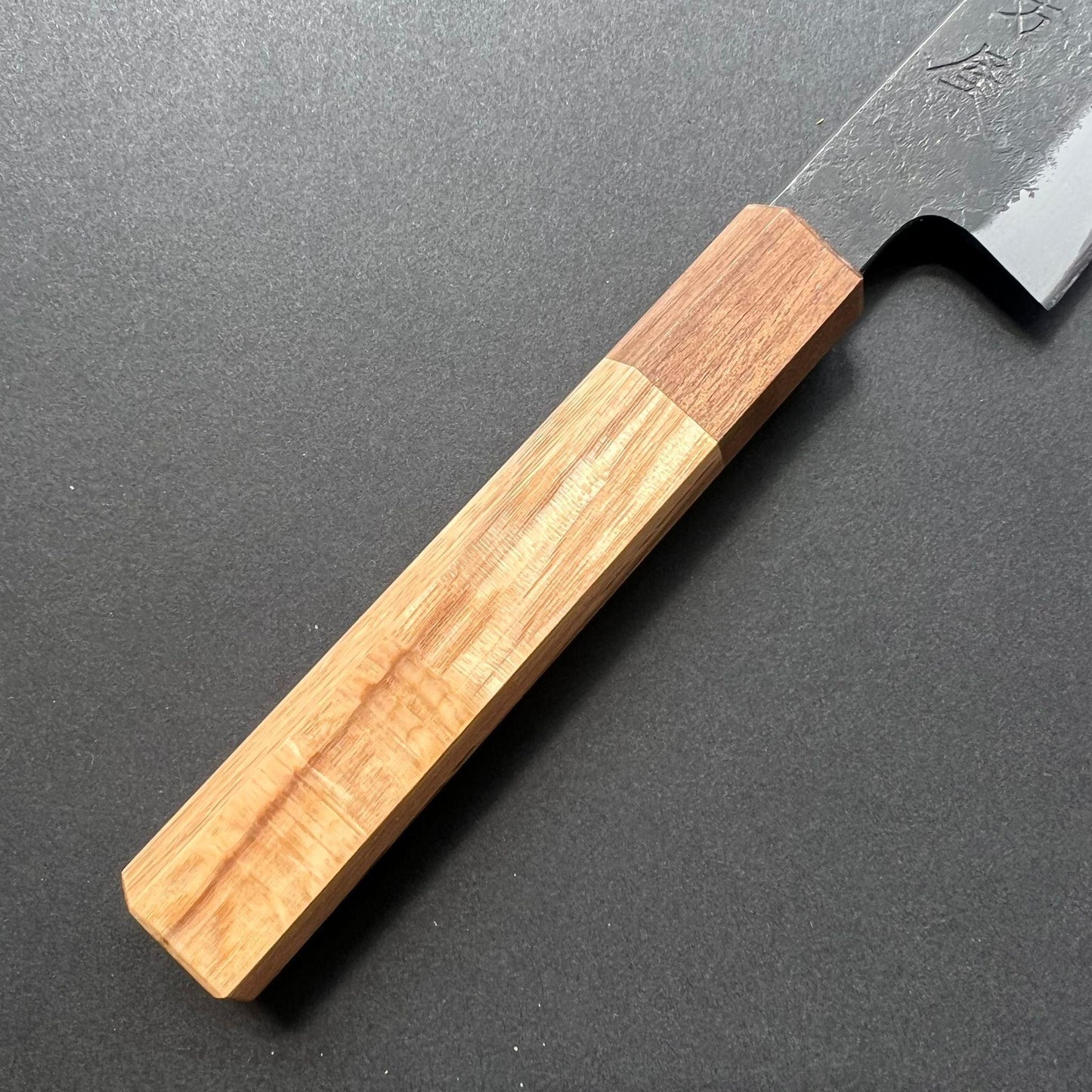 Petty knife, Shirogami 2 with stainless steel cladding, Kurouchi and Nashiji finish - Mutsumi Hinoura