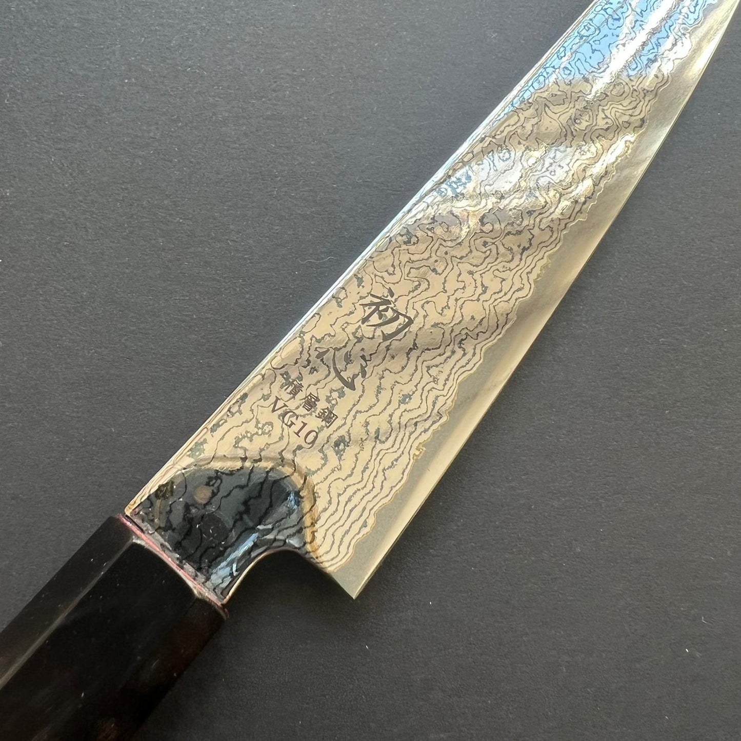 Petty knife, VG10 stainless steel, Damascus finish, Kurozome range - Hatsukokoro