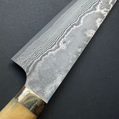 Gyuto knife, VG10 Stainless Steel, Damascus finish, Dyed Cow Horn western style handle - Saji