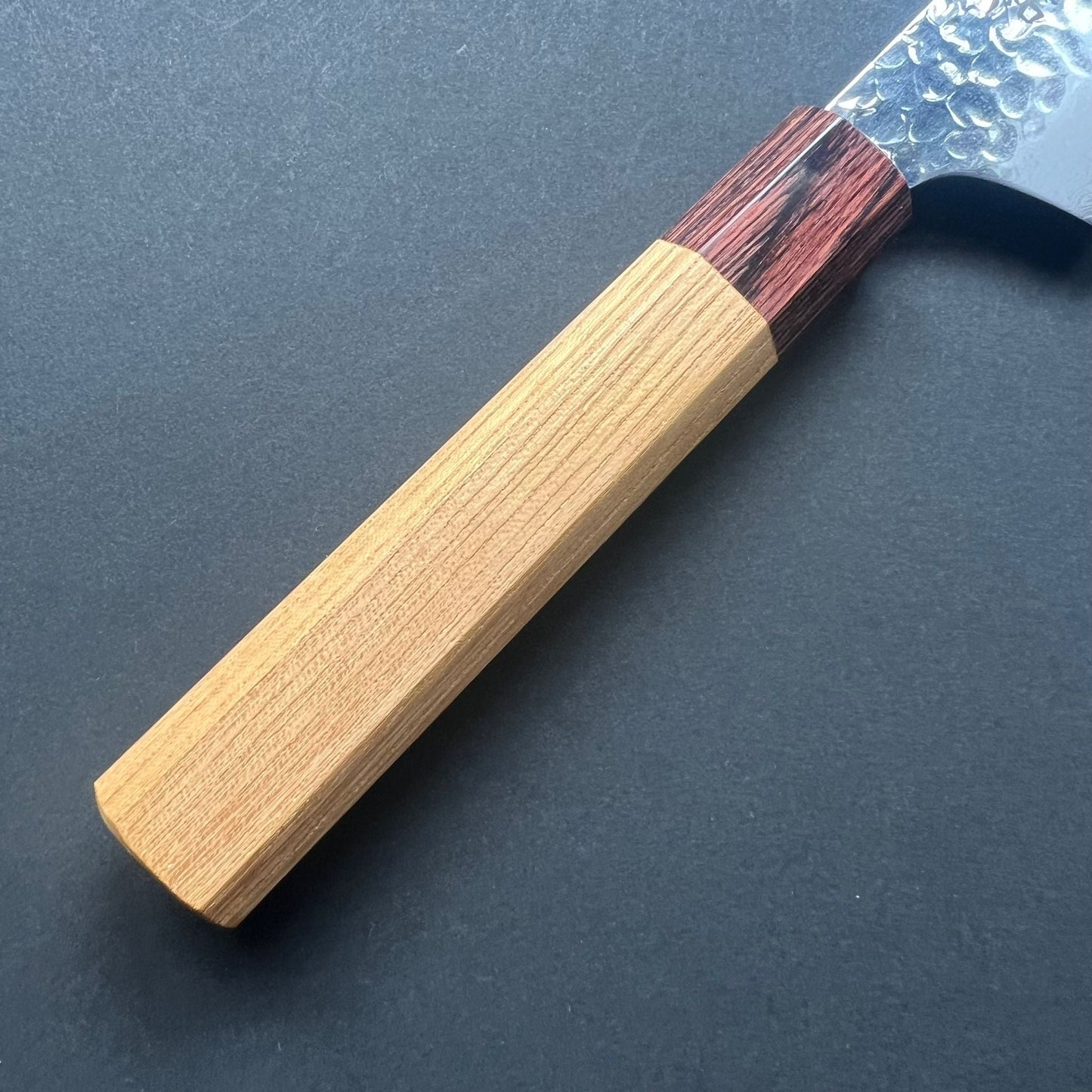 Kengata Santoku knife, VG10 stainless steel, Damascus Tsuchime finish, Wa handle - Sakai Takayuki