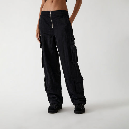 Kith Women Allyn Nylon Mid Rise Cargo - Black