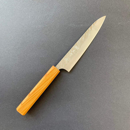 Petty knife, VG10 Stainless steel, tsuchime finish - Yu Kurosaki