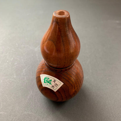 Japanese chilli shakers