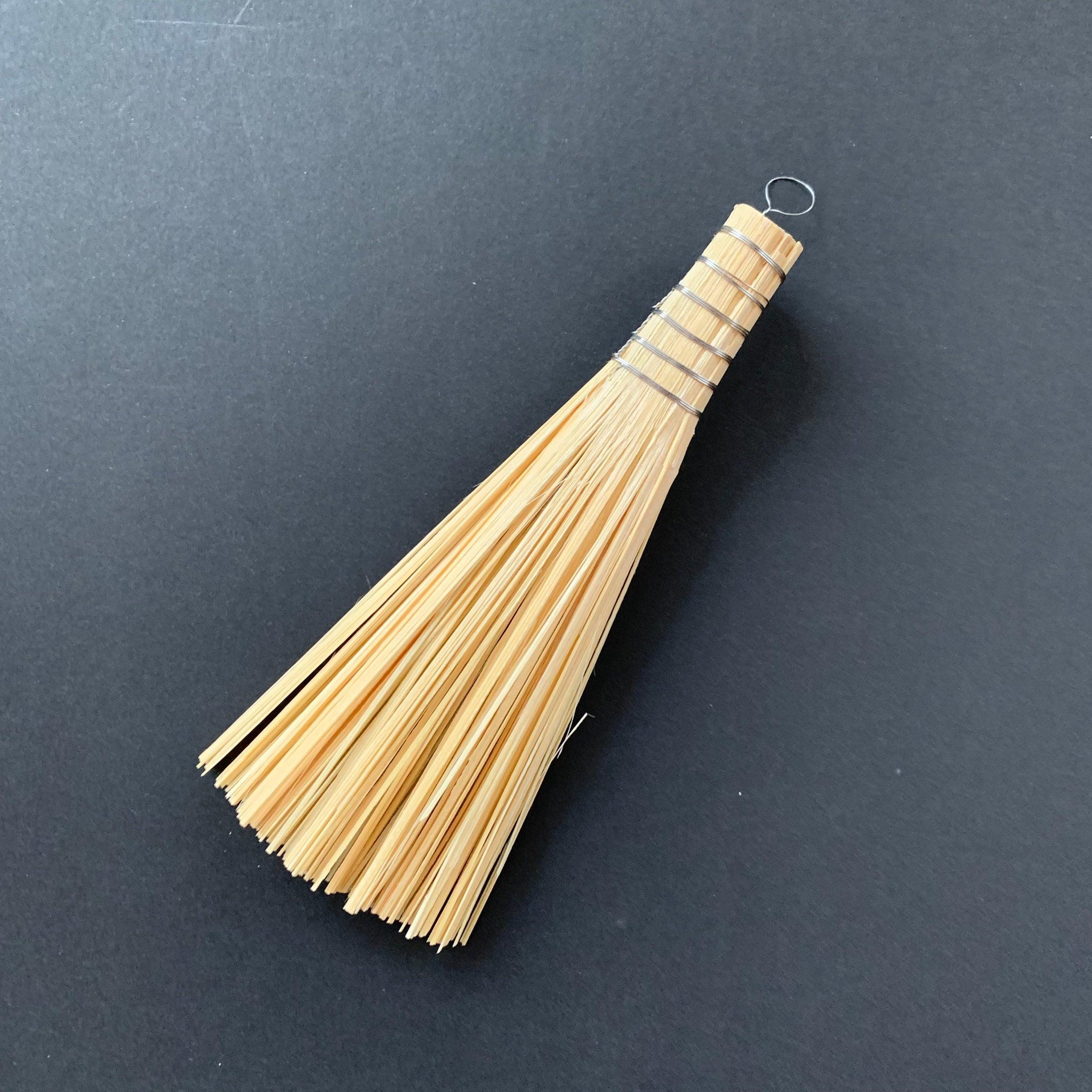 Brush for oroshiki grater - bamboo