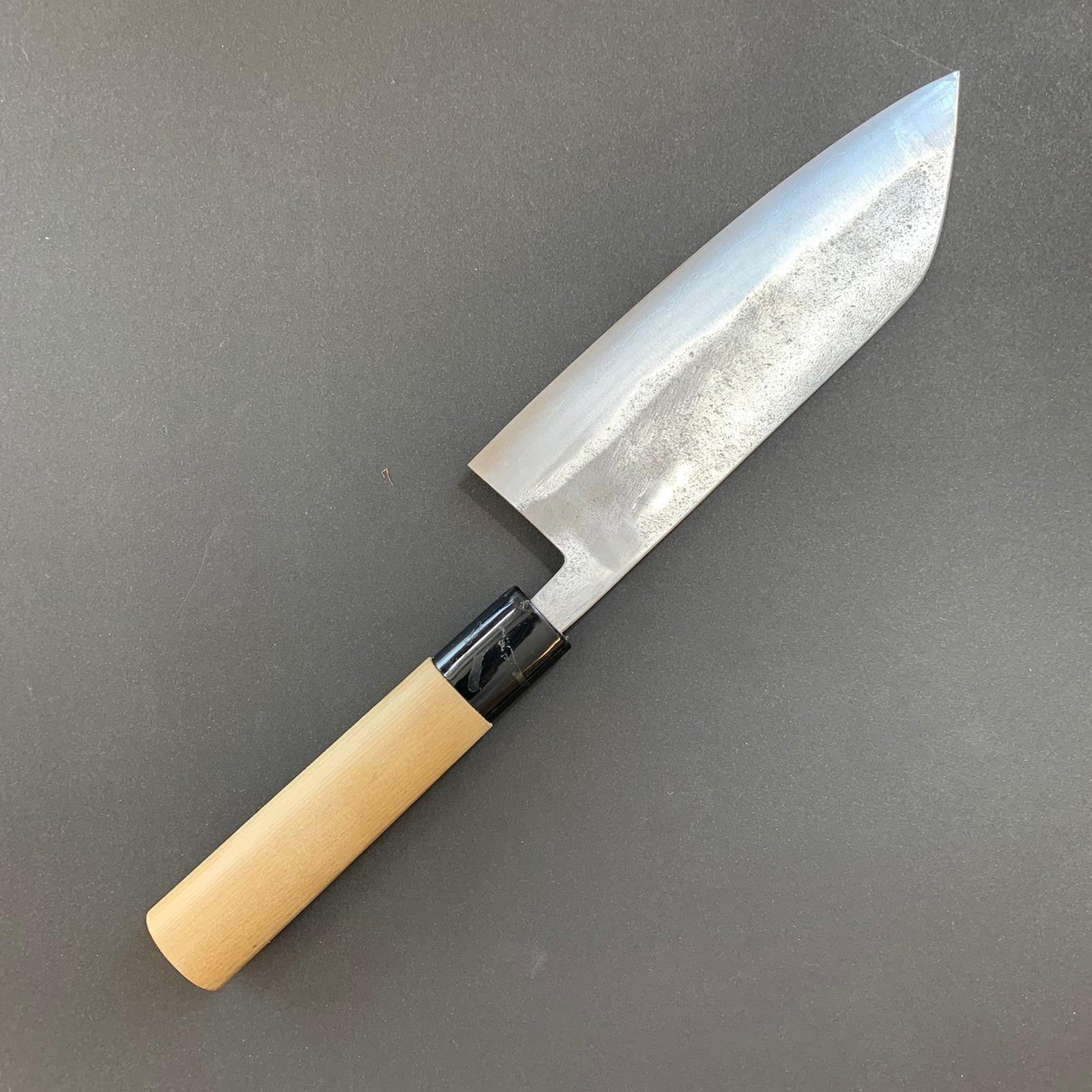 Santoku knife, Shirogami 1 with stainless steel cladding, Nashiji finish, Nashiji range, wa handle - Fujiwara